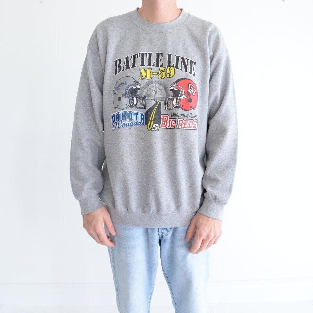 Vintage Gildan Heavy Big Red's V Cougars High School Championship Gray Sweater L